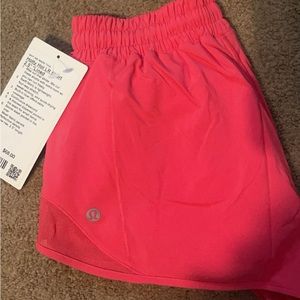 lip gloss pink hotty hots size 6 2.5'